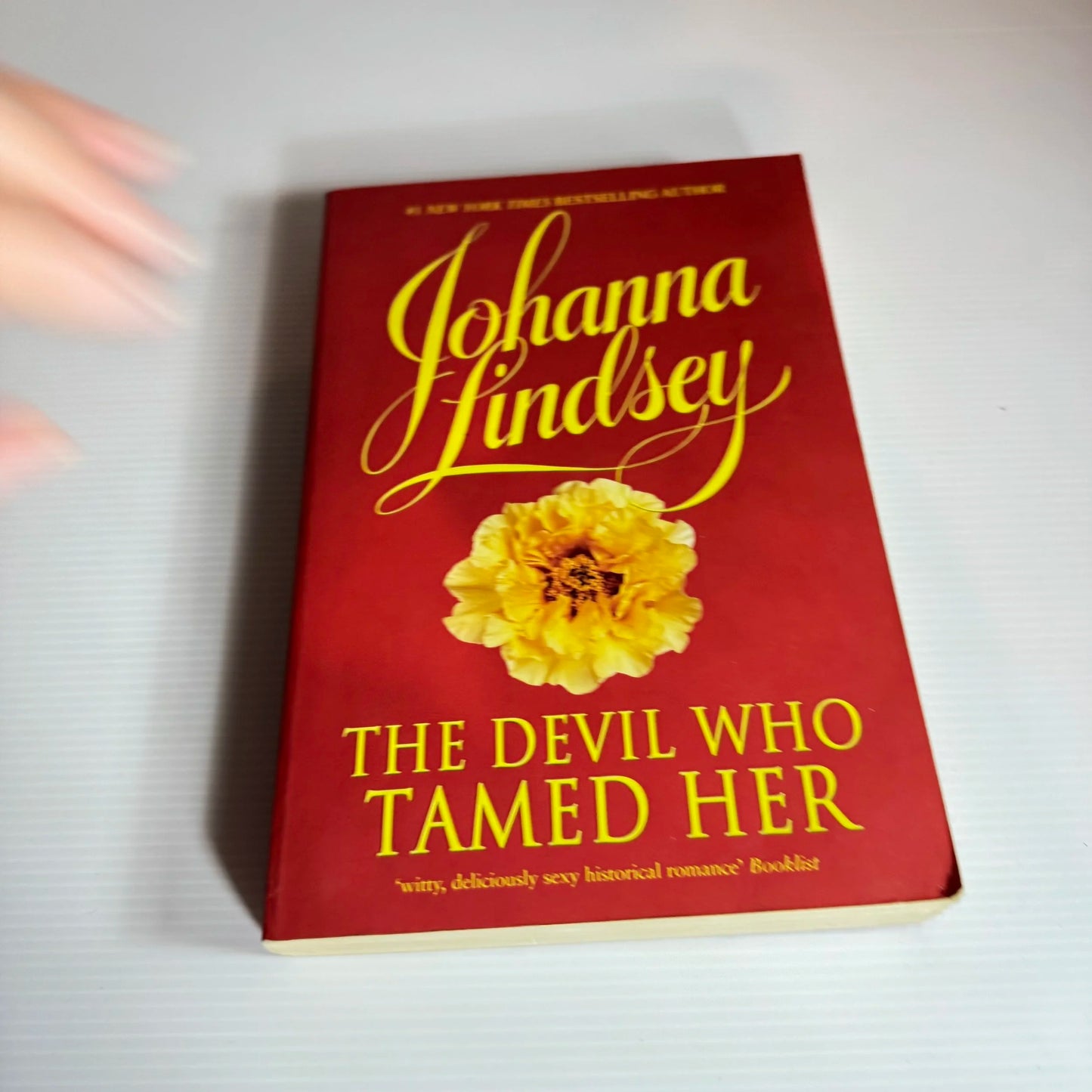 The Devil Who Tamed Her - Johanna Lindsey