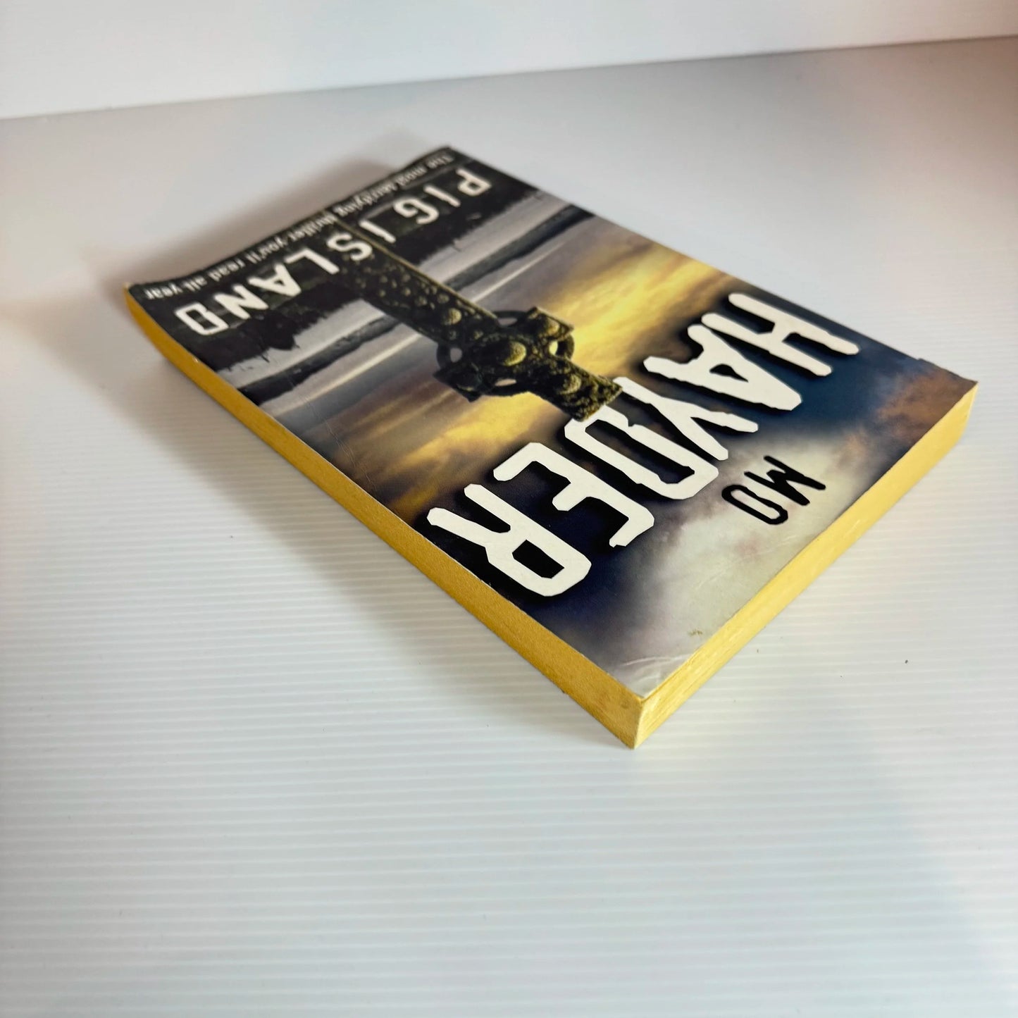 Pig Island - Mo Hayder