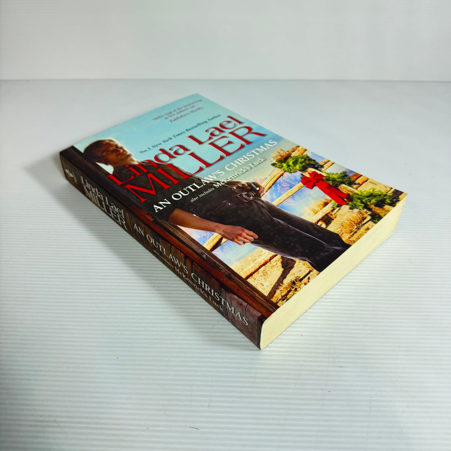 Outlaw's Christmas And McKettrick's Luck (2 books in 1) - Linda Lael Miller (New)