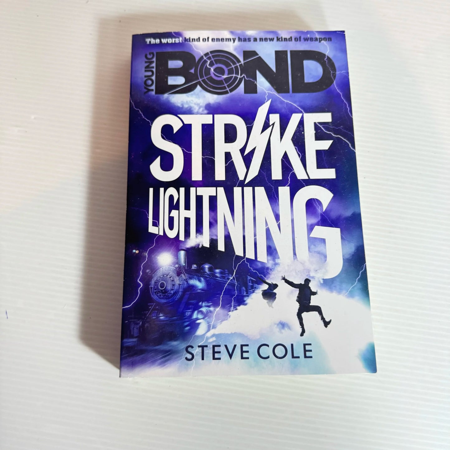 Young Bond: Strike Lightning - Steve Cole