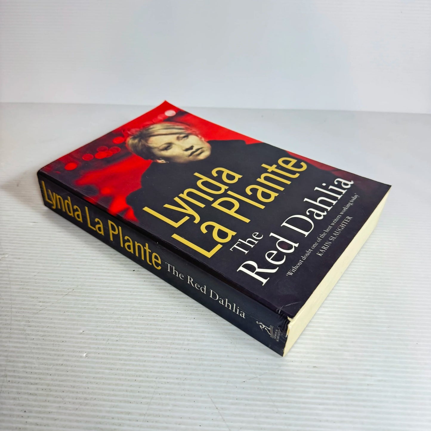 The Red Dahlia - Lynda La Plante
