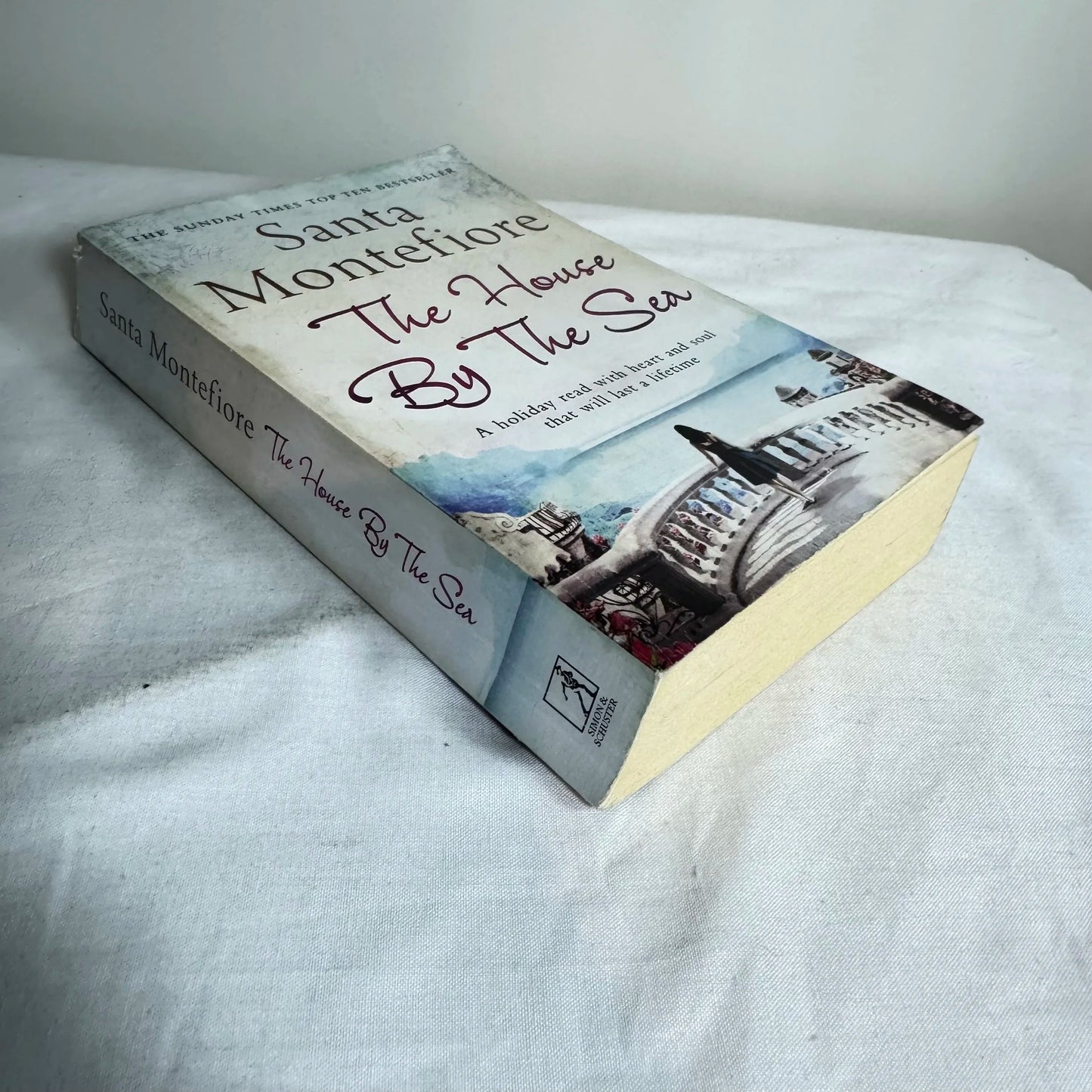 The House By The Sea - Santa Montefiore