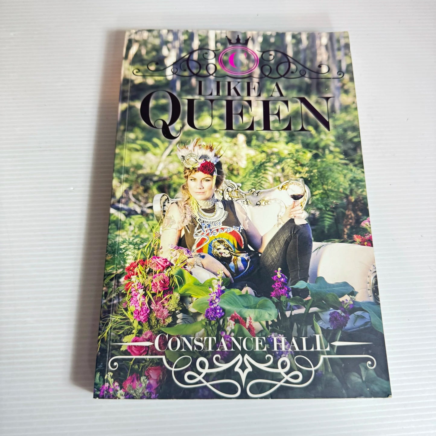 Like A Queen - Constance Hall