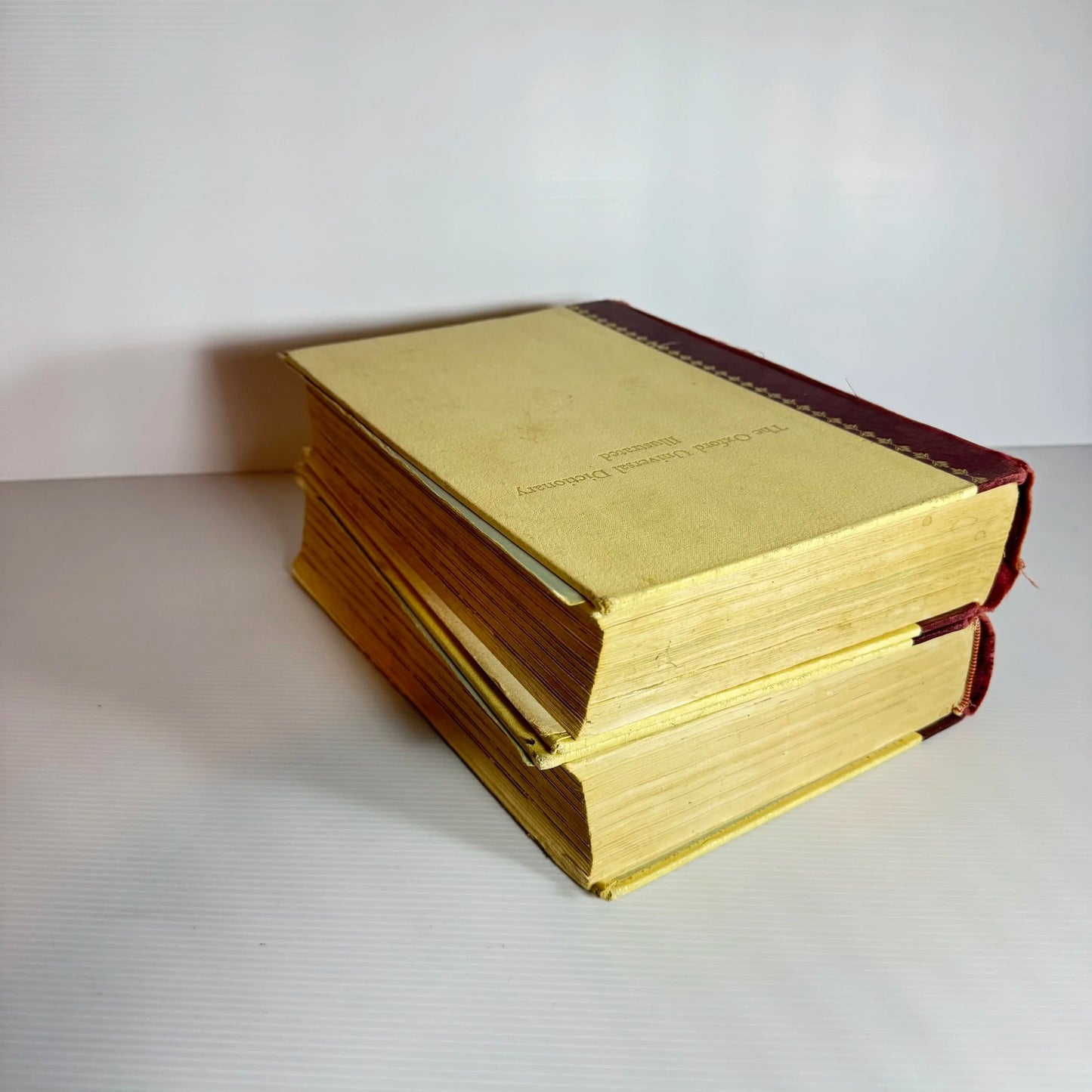 The Oxford University Dictionary Illustrated book Bundle : Volumes 1 & 2 (Vintage 1965)