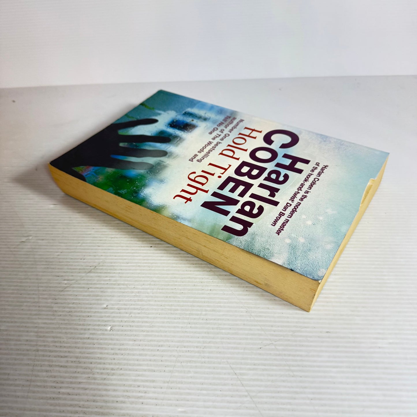 Hold Tight - Harlan Coben