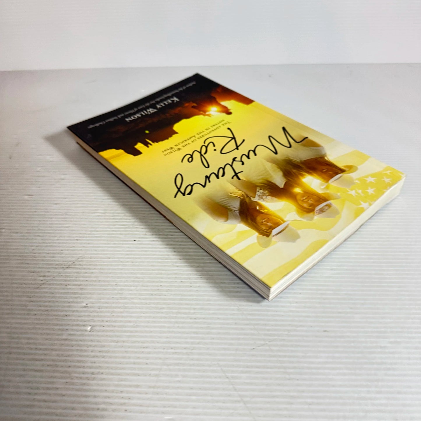 Mustang Ride - Kelly Wilson (Wilson Sisters Novel)