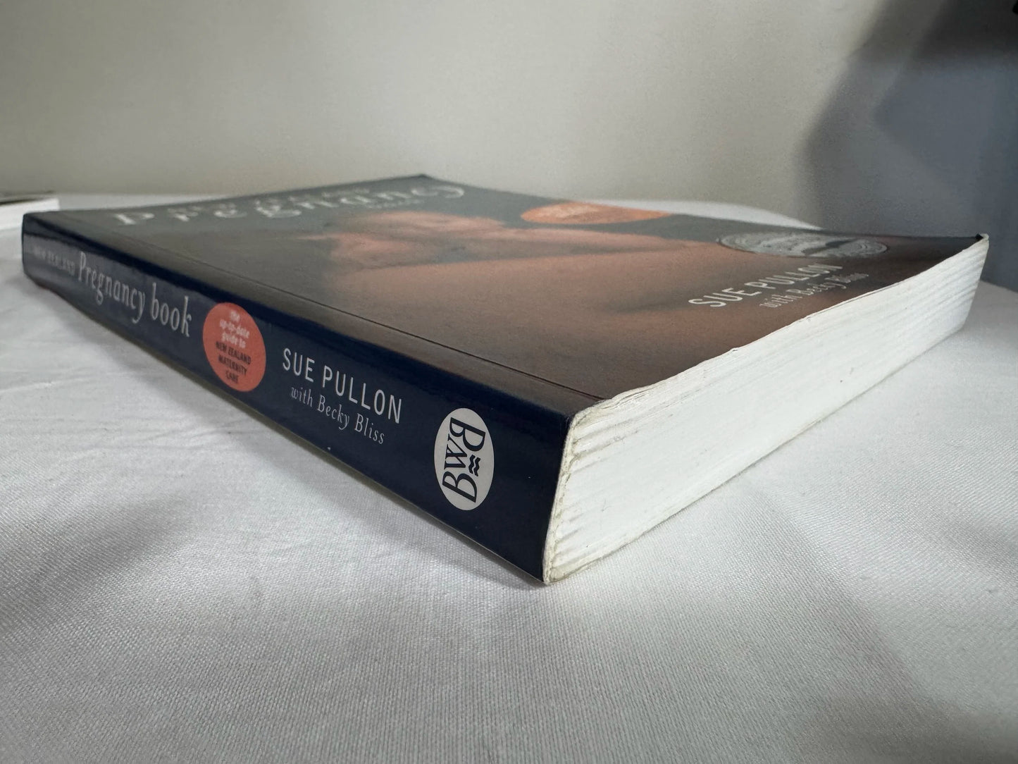 New Zealand Pregnancy Book - Sue Pullon