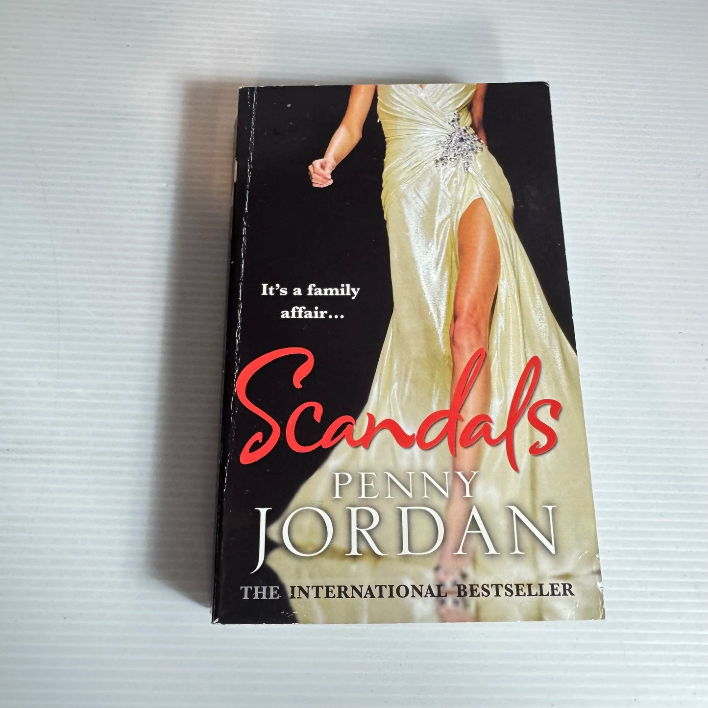 Scandals - Penny Jordan