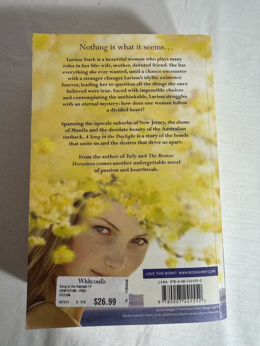 A Song in the Daylight - Paullina Simons