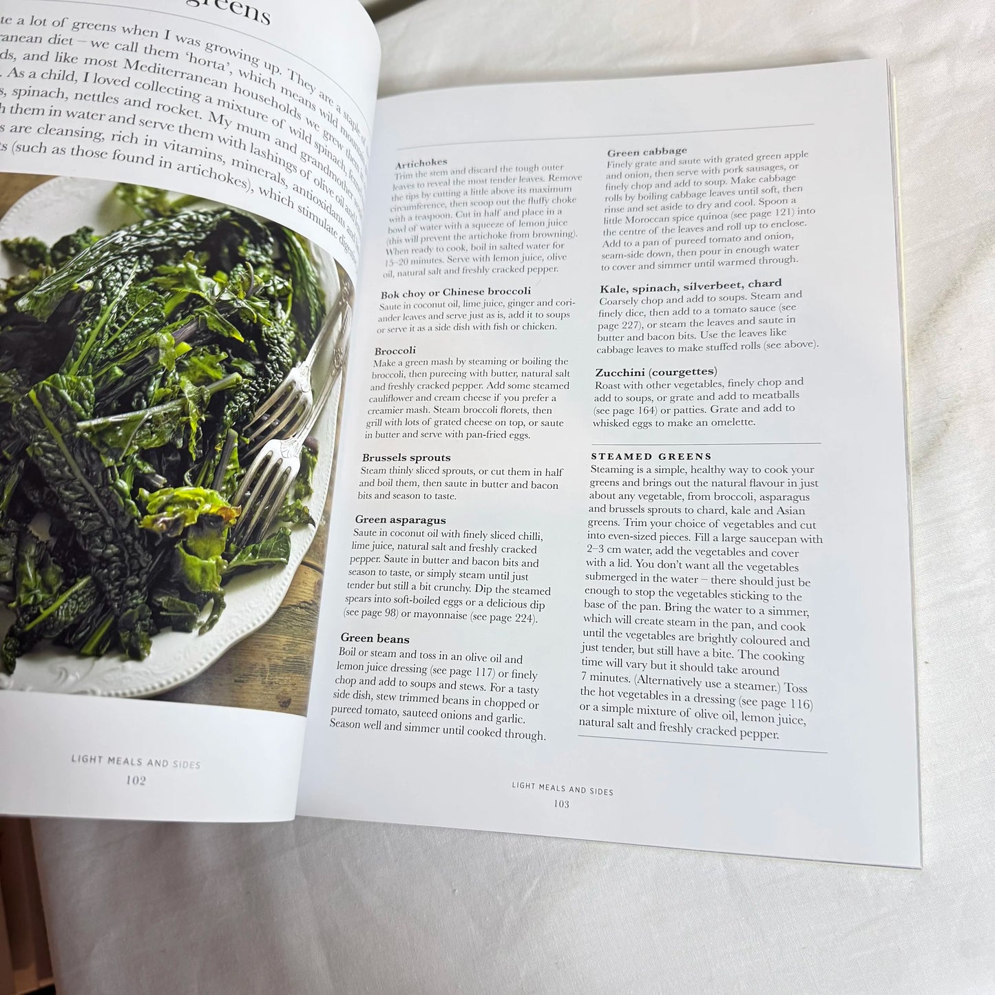 I Am Food : Eating Your Way To Health - Anthia Koullouros