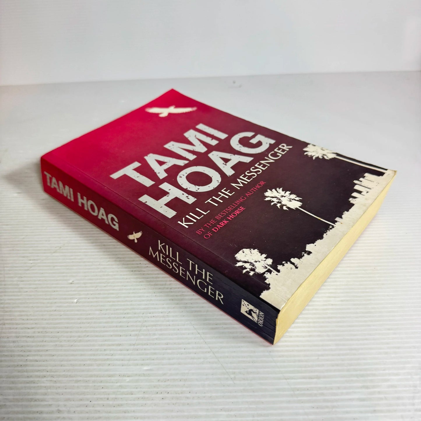 Kill The Messenger - Tami Hoag