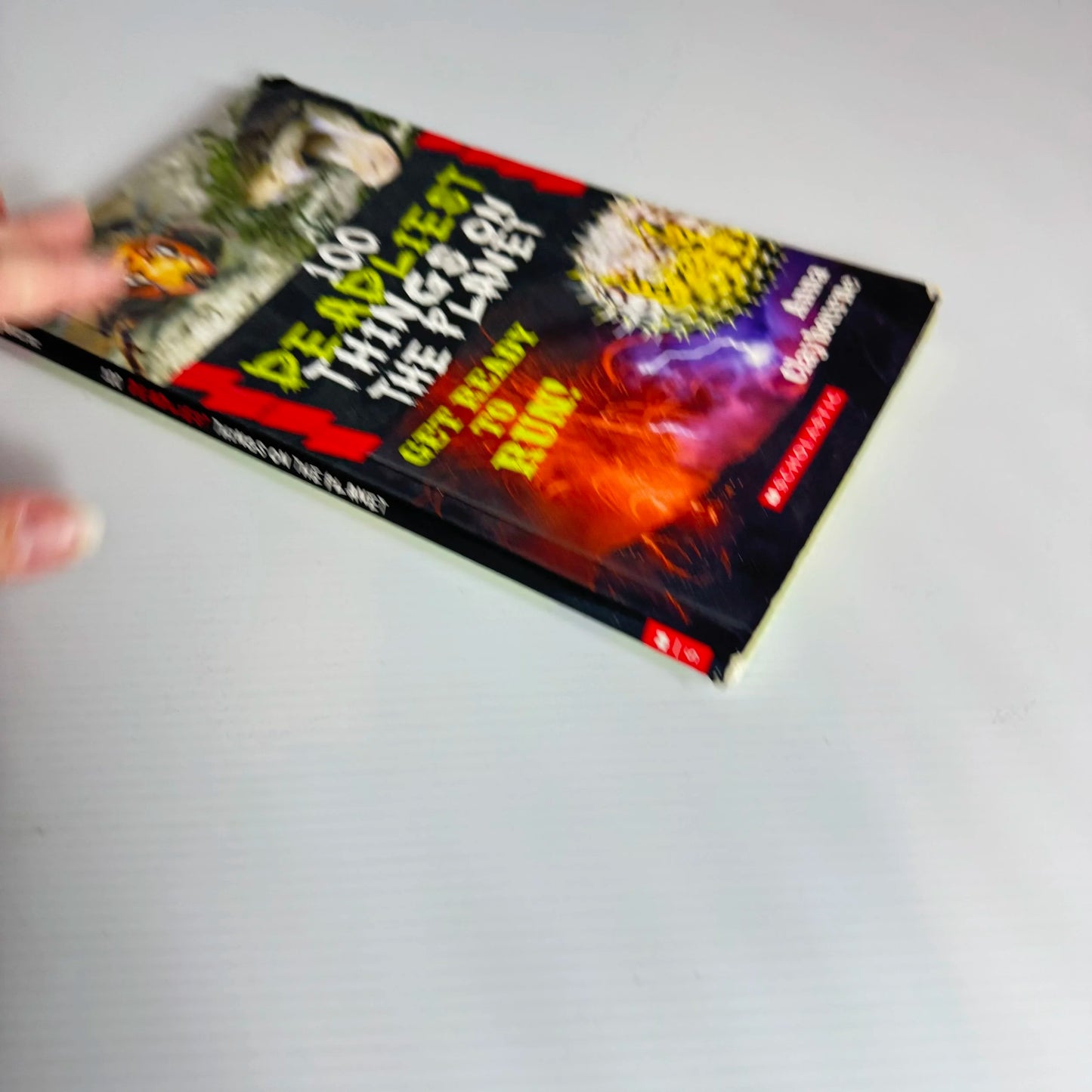 100 Deadliest Things On The Planet - Anna Claybourne