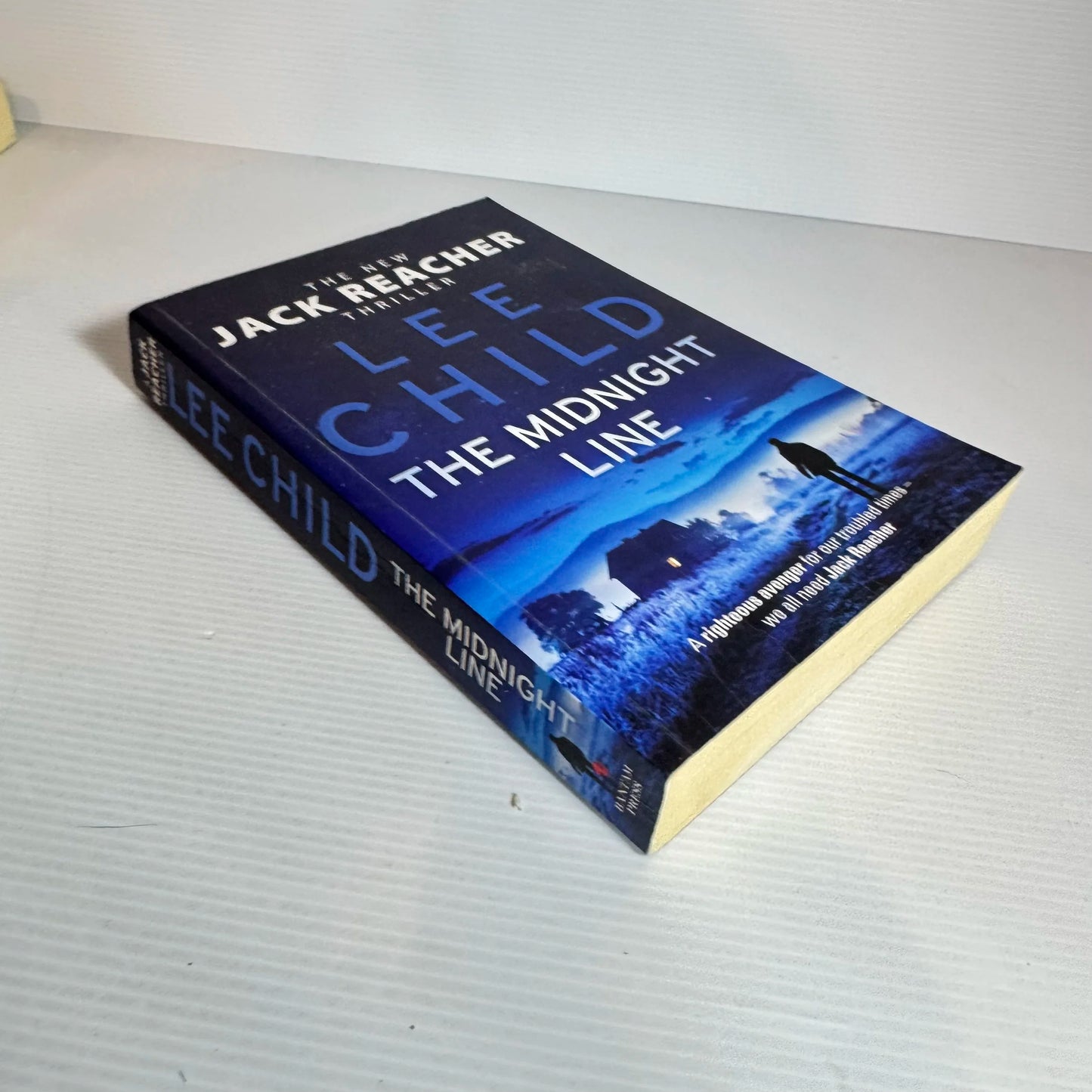 The Midnight Line : A Jack Reacher Novel - Lee Child