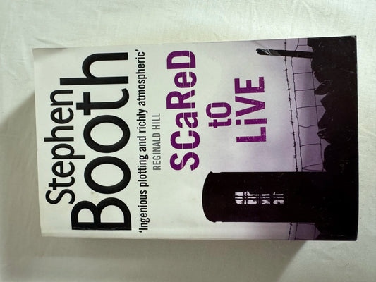 Scared To Live - Stephen Booth