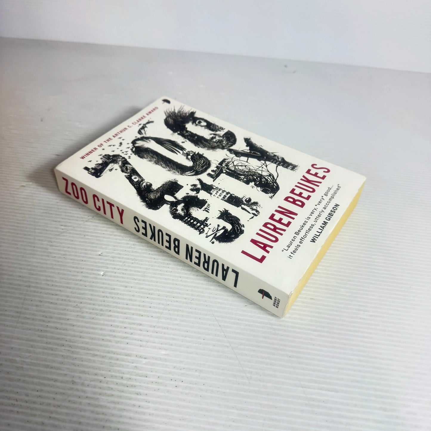 Zoo City - Lauren Beukes