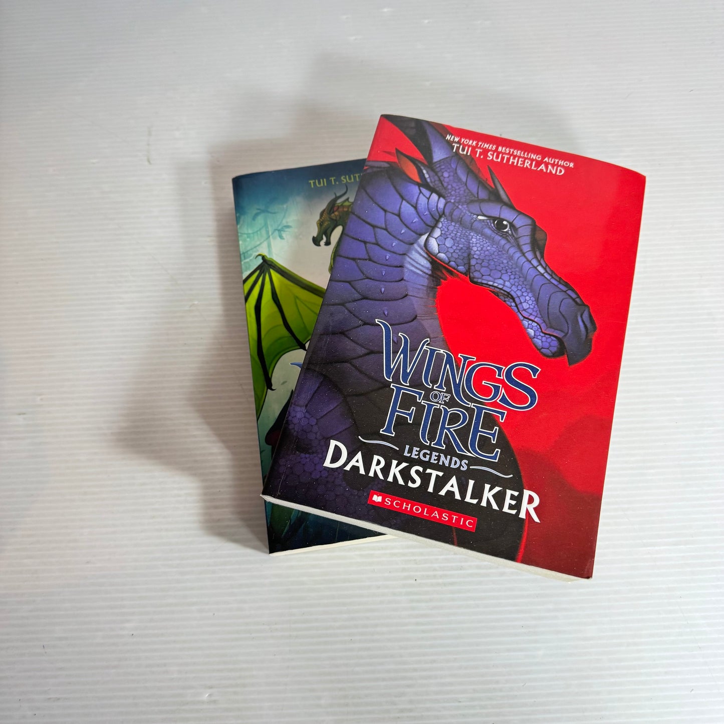 Wings of Fire Book Bundle x 2 The Poison Jungle (Book 13) & Legends : Darkstalker - Tui T. Sutherland