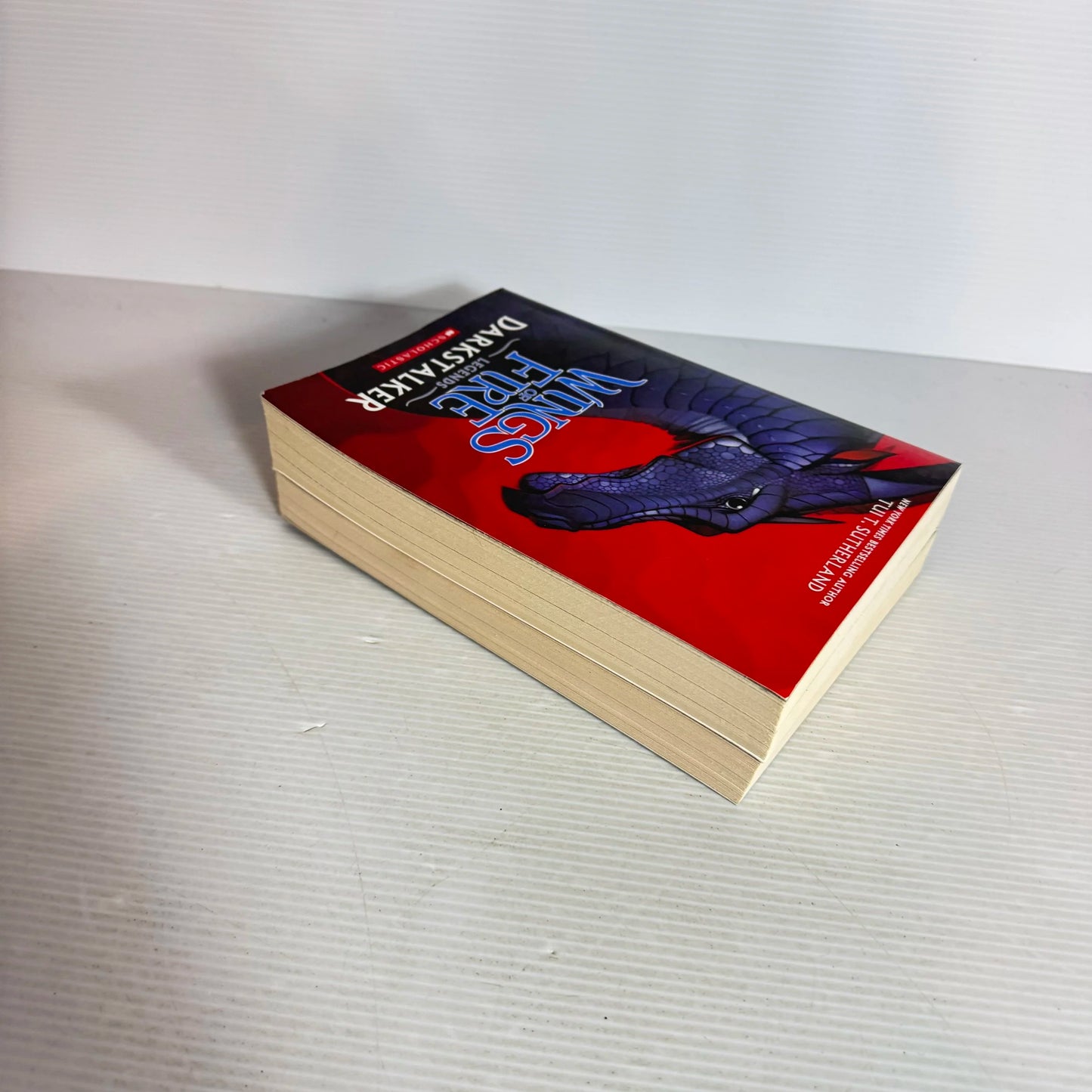 Wings of Fire Book Bundle x 2 The Poison Jungle (Book 13) & Legends : Darkstalker - Tui T. Sutherland