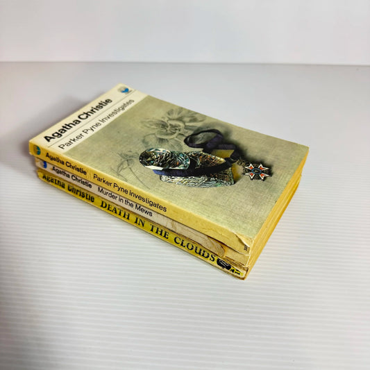 Agatha Christine Vintage Book Bundle x 3 Books : Parker Pyne Investigates, Murder in the Mews, Death in the Clouds (Vintage 1959-1976) (2072)