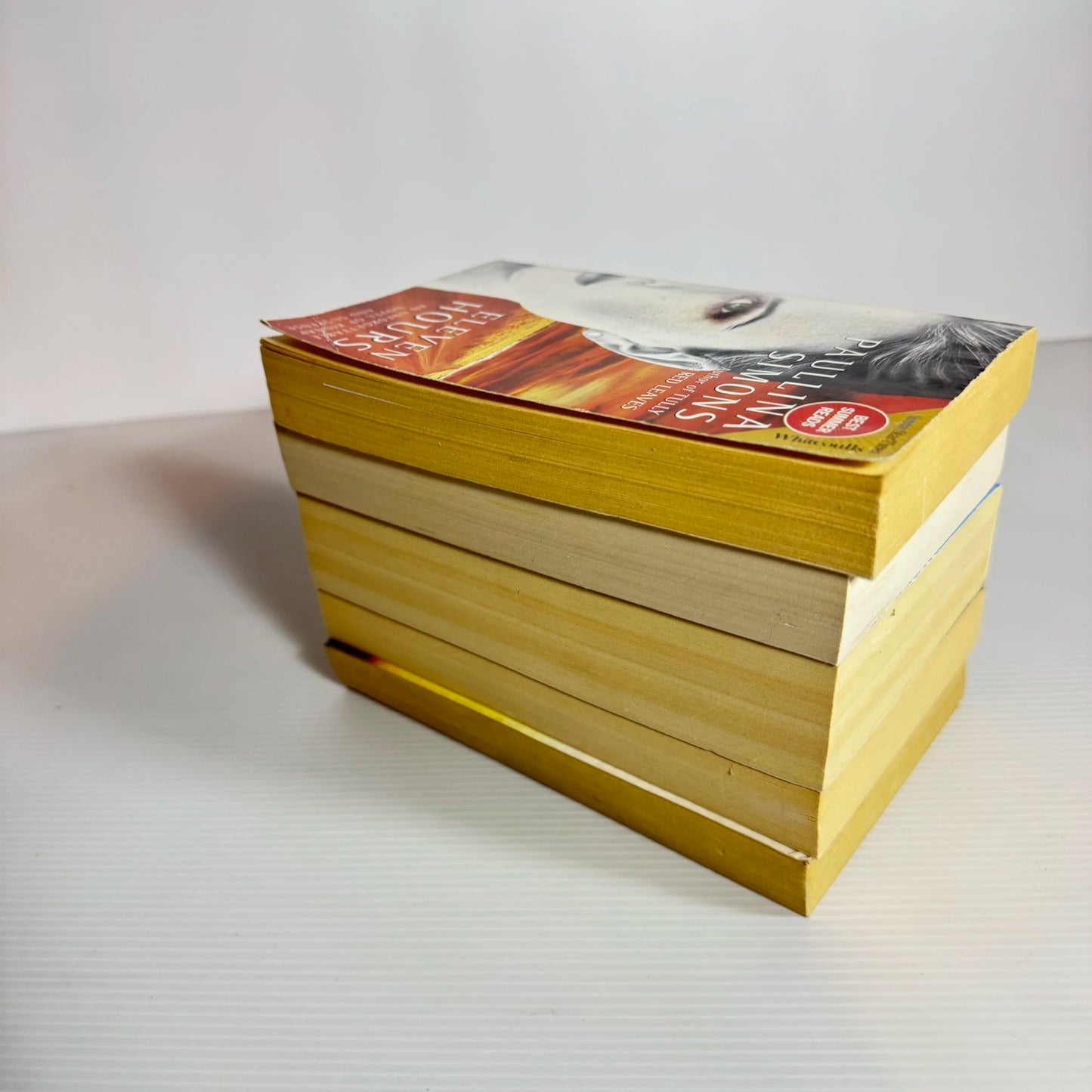 Crime/Suspense Book Bundle x 4 Books : Various Authors (2061)