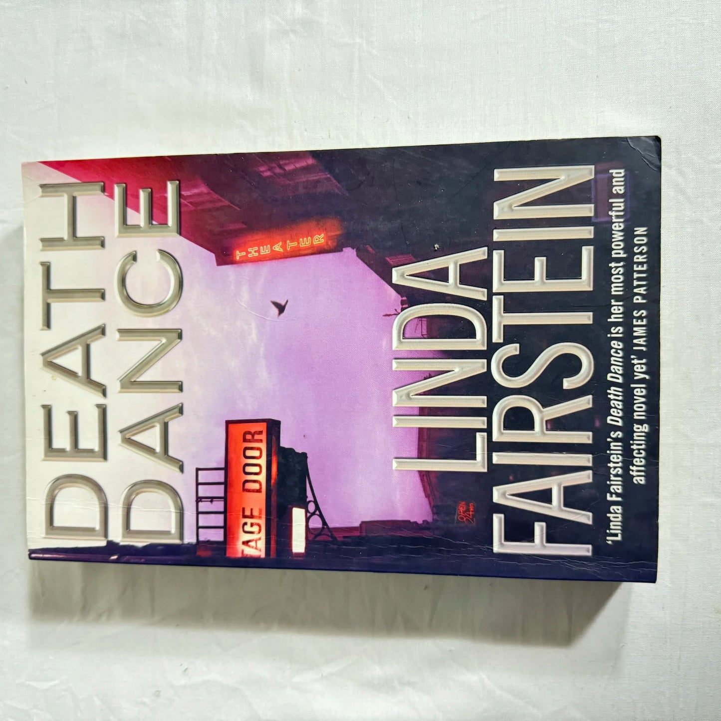Death Dance - Linda Fairstein
