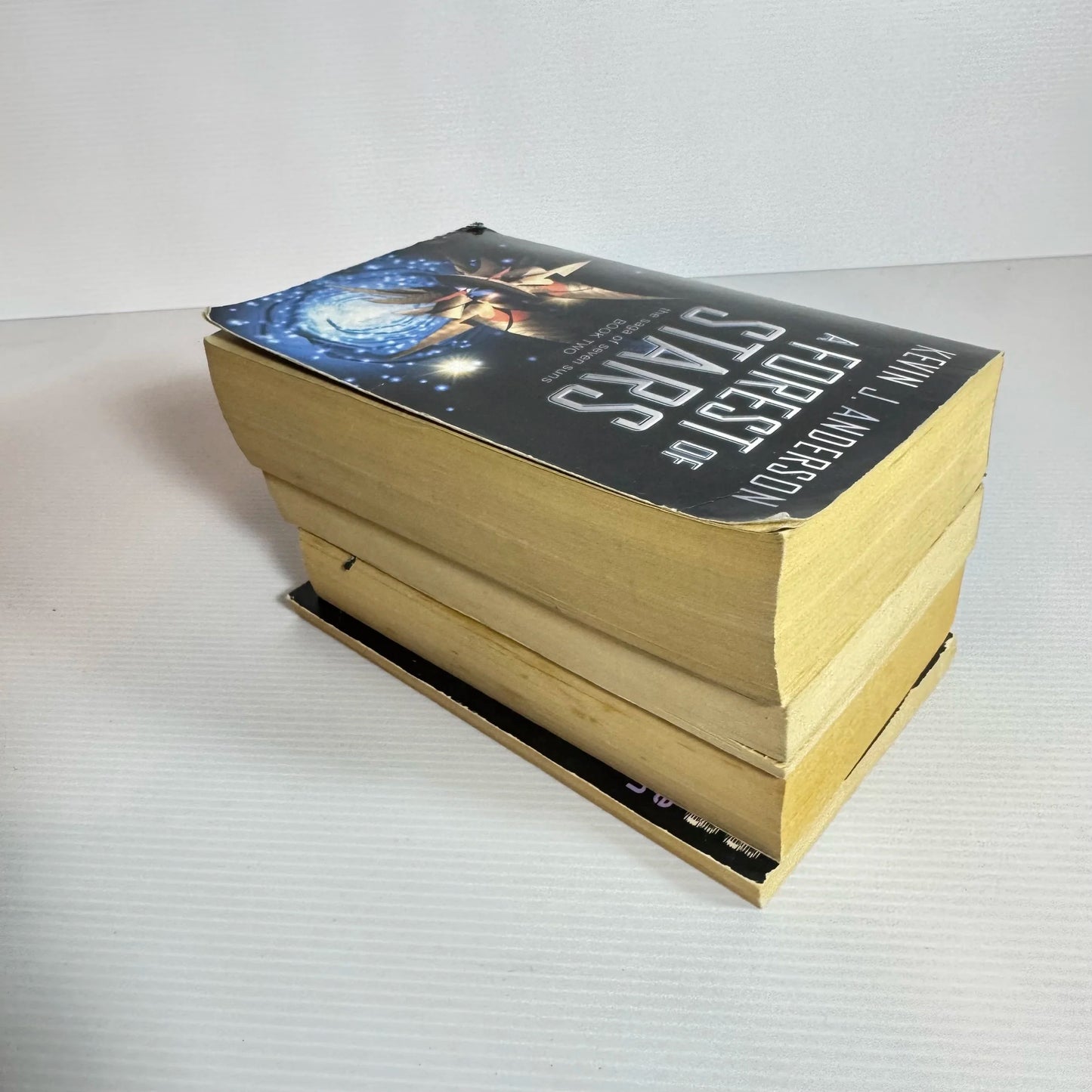 Science Fiction Book Bundle x 4 Books : Various Authors (2055)