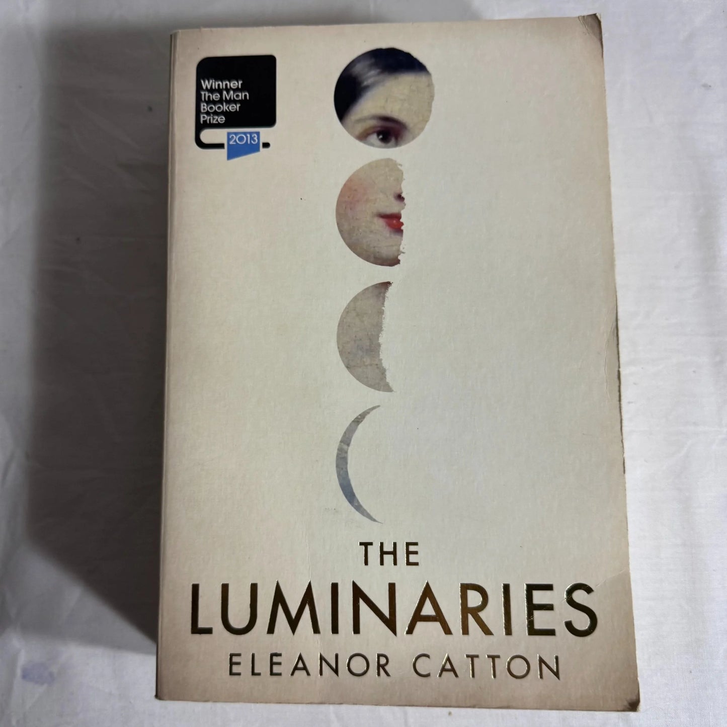 The Luminaries - Eleanor Catton
