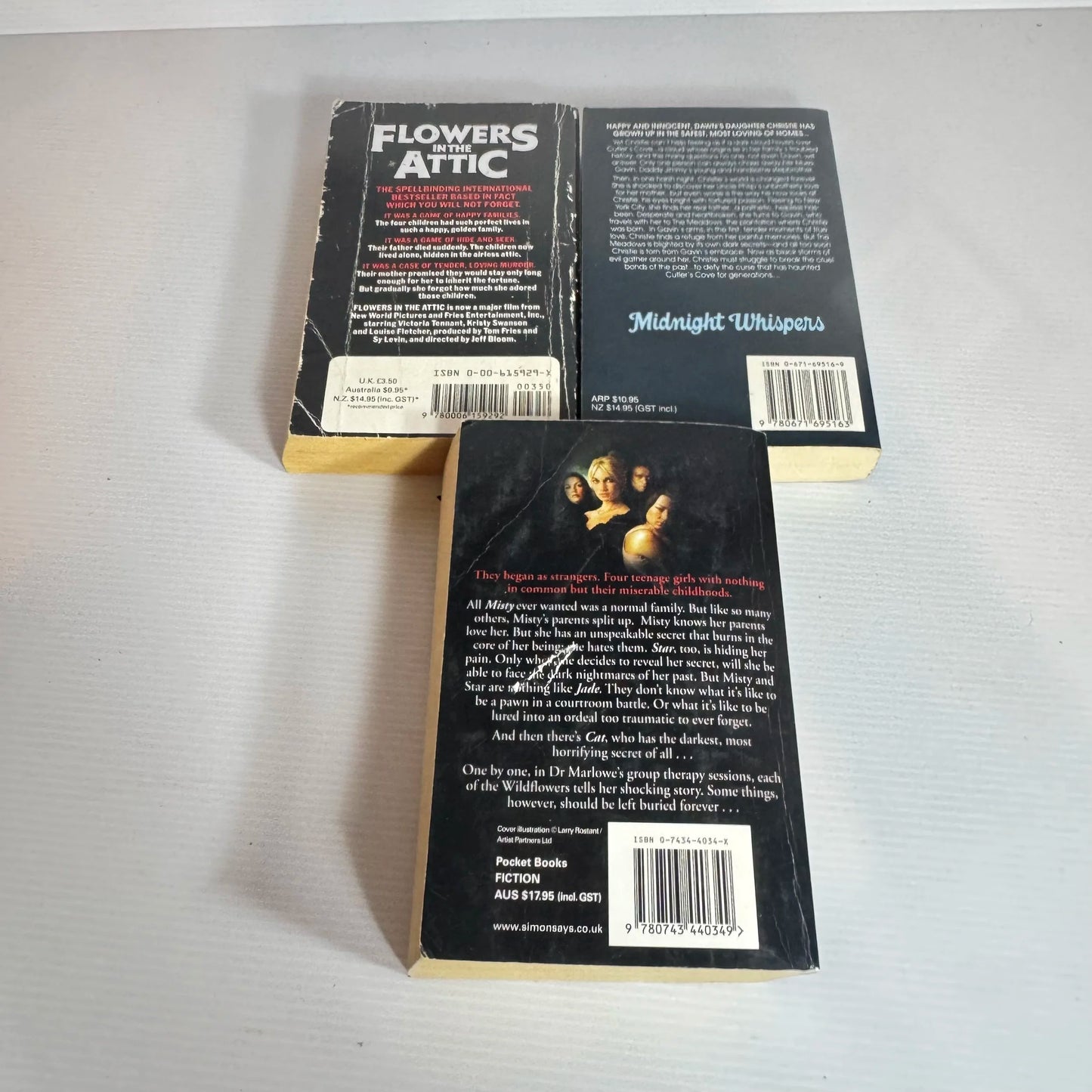 V.C. Andrews Book Bundle x 3 : Midnight Whispers, Flowers In the Attic, Wild Flowers (326)