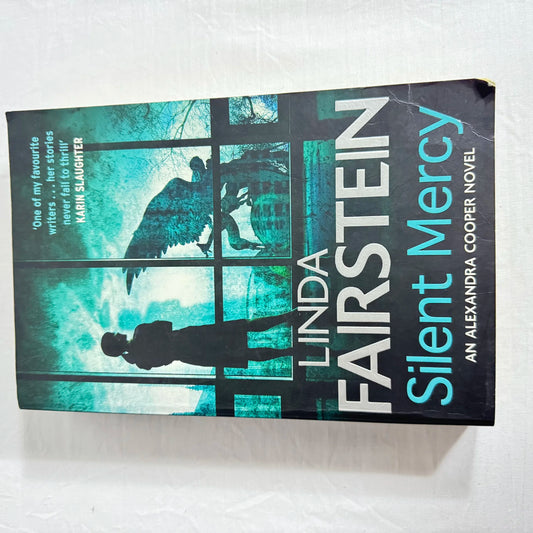 Silent Mercy - Linda Fairstein