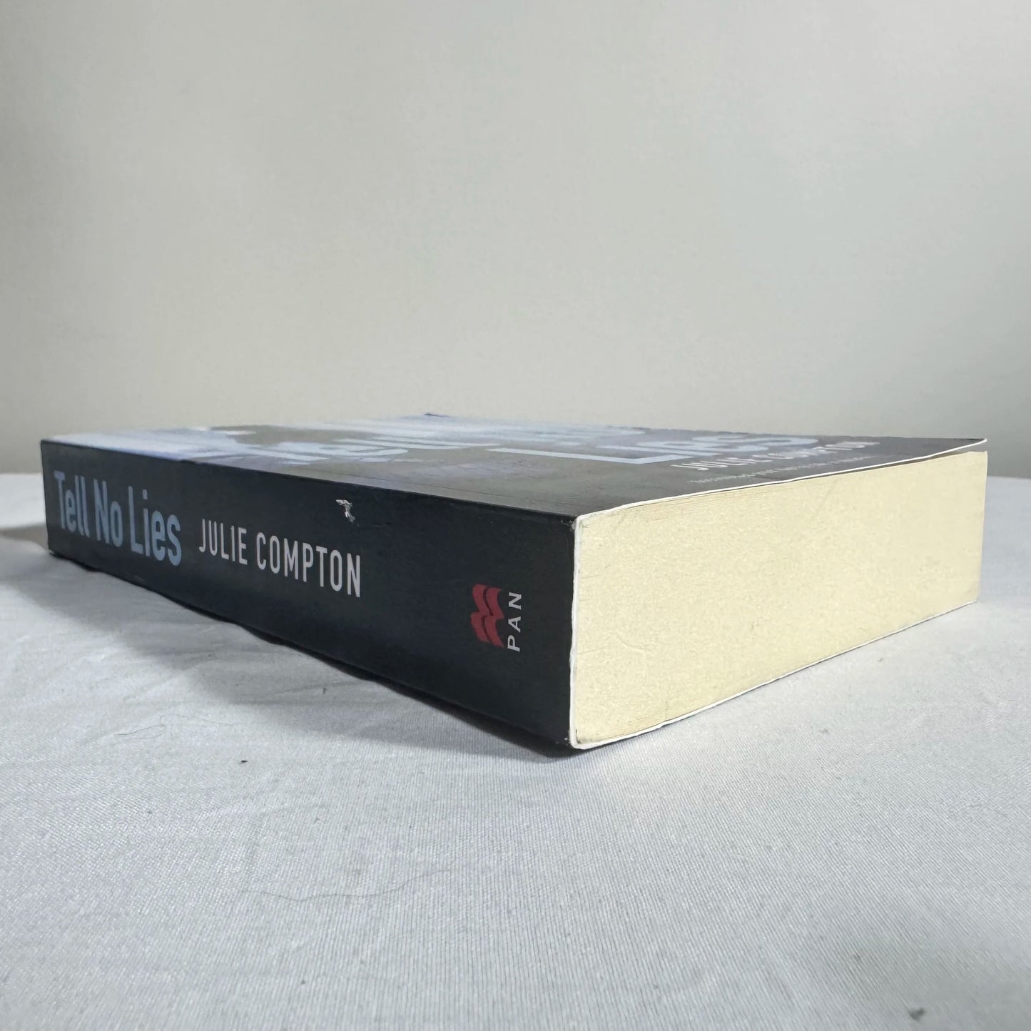 Tell No Lies - Julie Compton