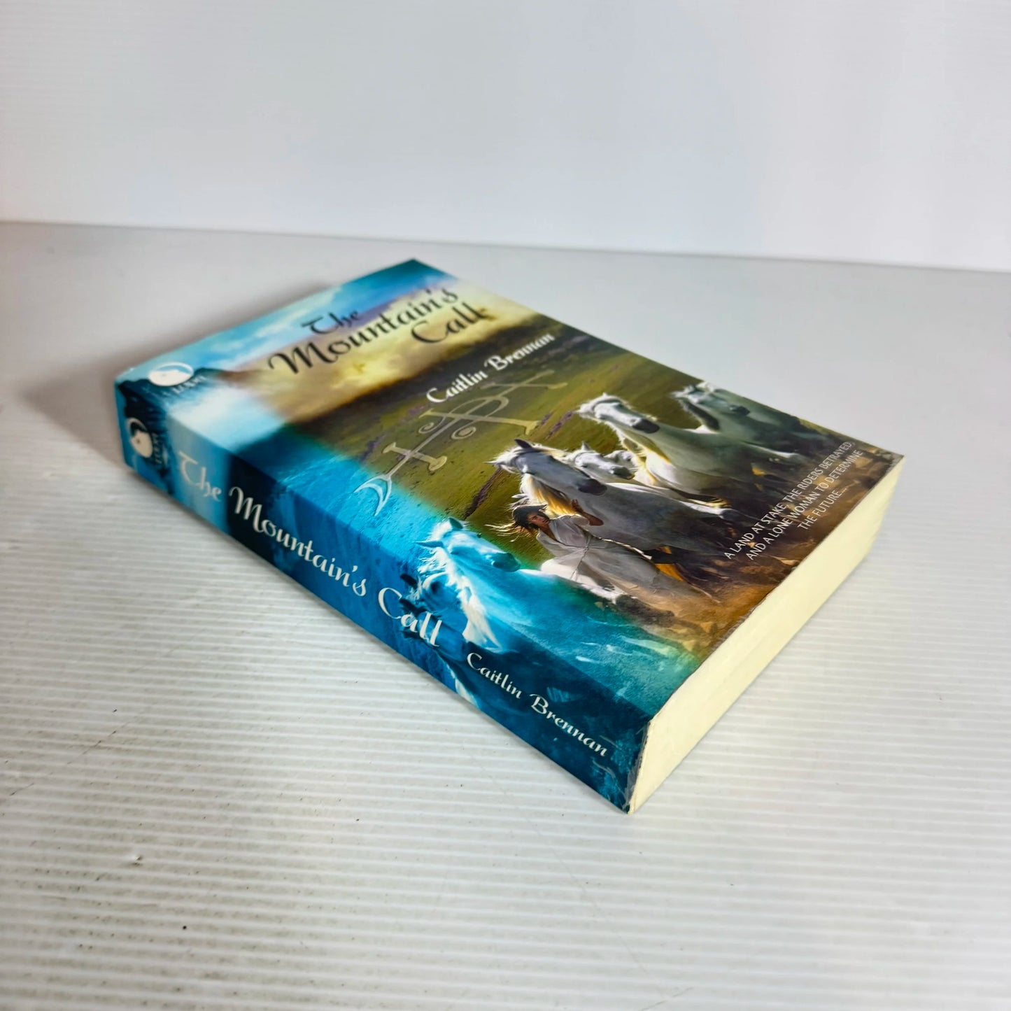 The Mountain's Call - Caitlin Brennan