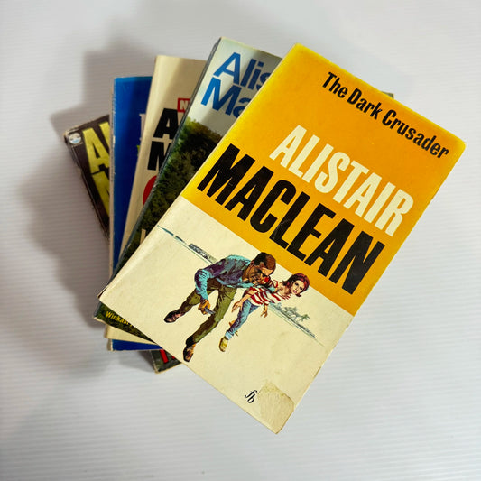 Alistair MacLean Book Bundle x 5 Books : Circus, When Eight Bells Toll, The Dark Crusader, Fear is the Key, The Lonely Sea (Vintage 1965-1985) (2109)