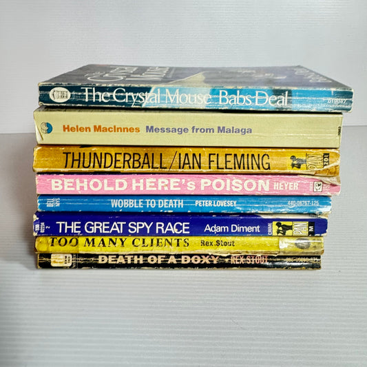 Vintage Crime/Mystery Book Bundle x 8 Books Various Authors (Vintage 1961- 1974) (318)
