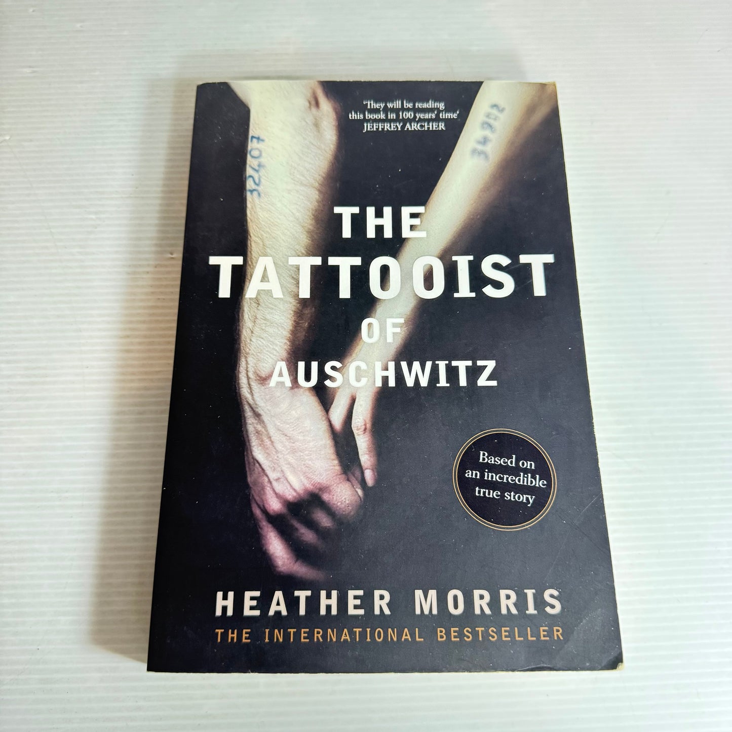 The Tattooist of Auschwitz - Heather Morris