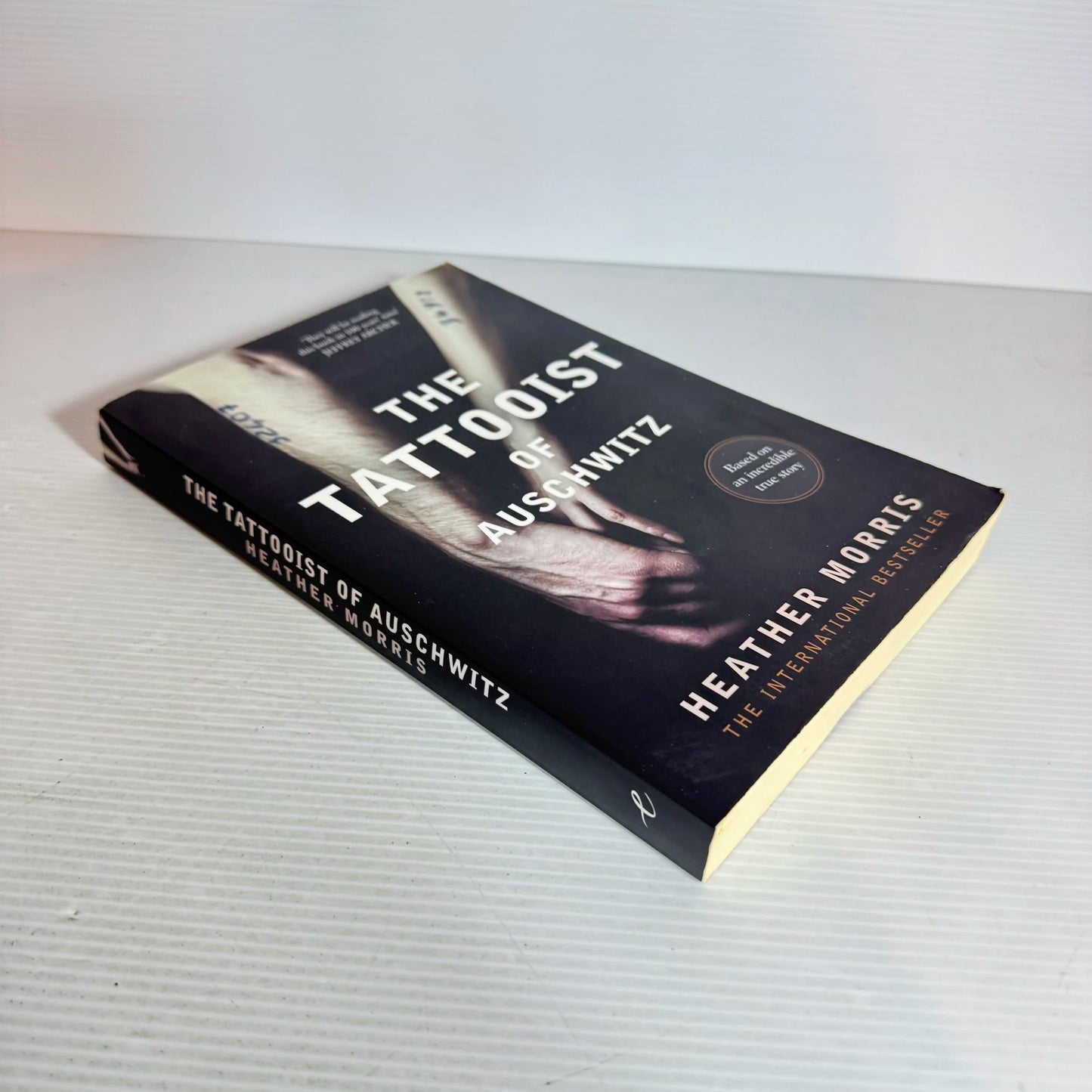 The Tattooist of Auschwitz - Heather Morris