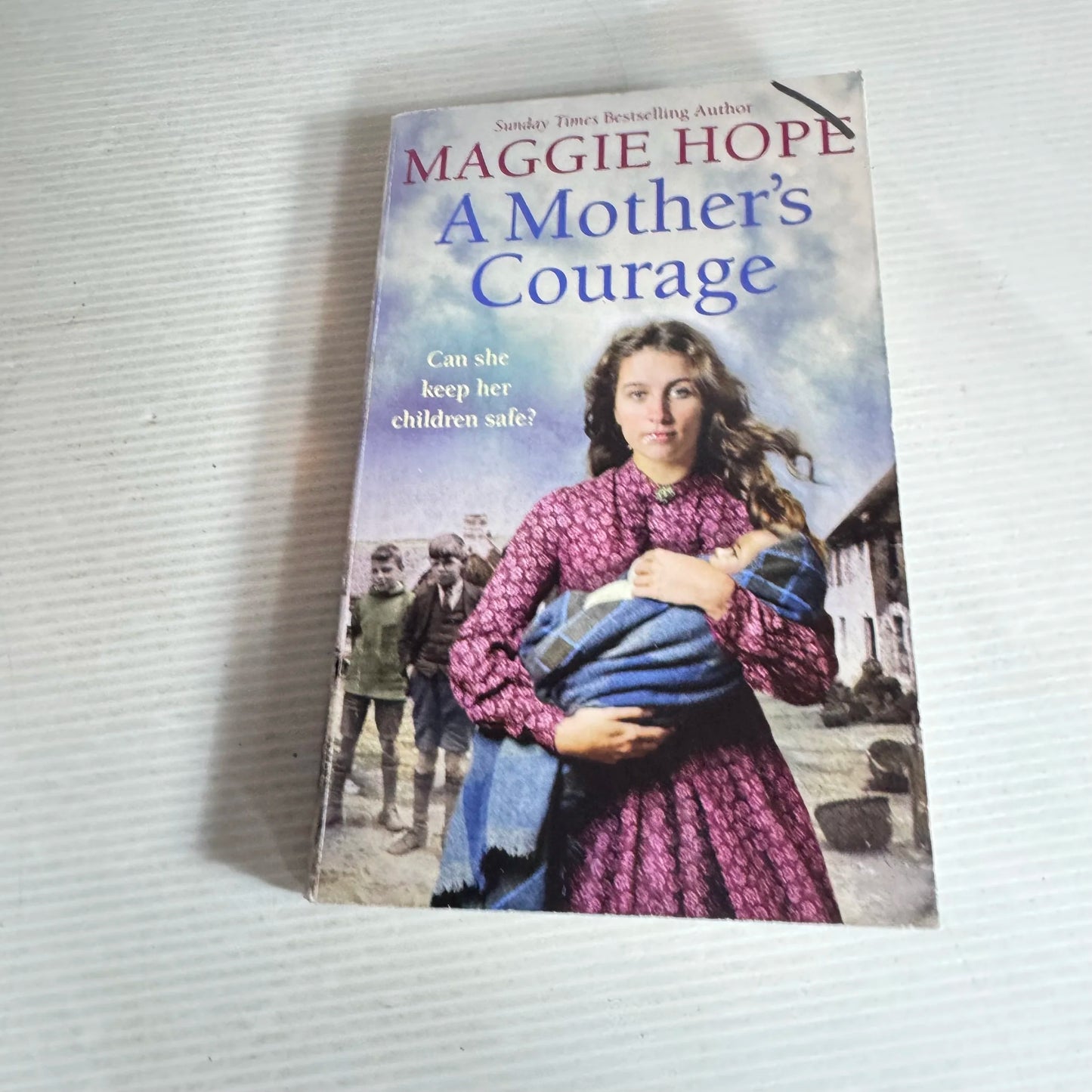 A Mother's Courage - Maggie Hope