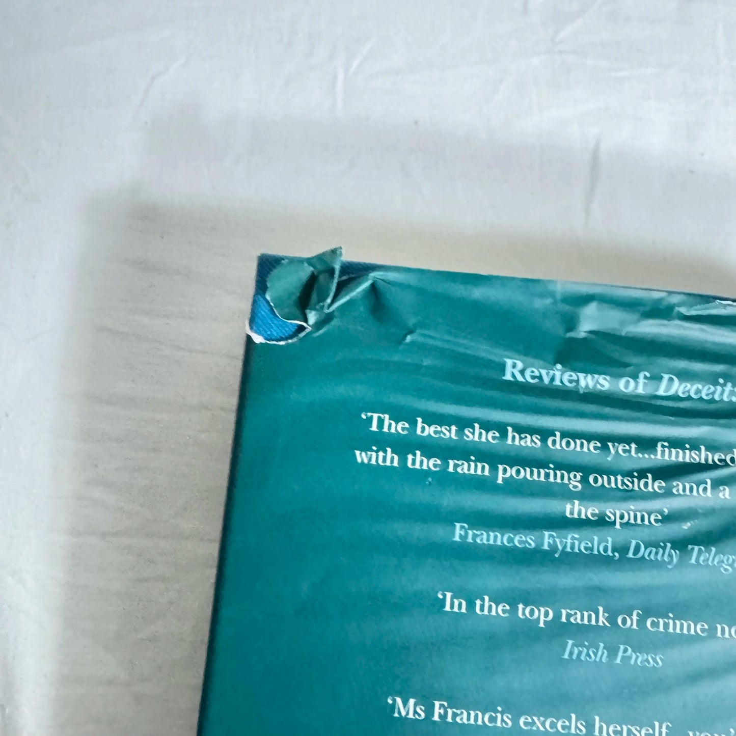 Betrayal - Clare Francis