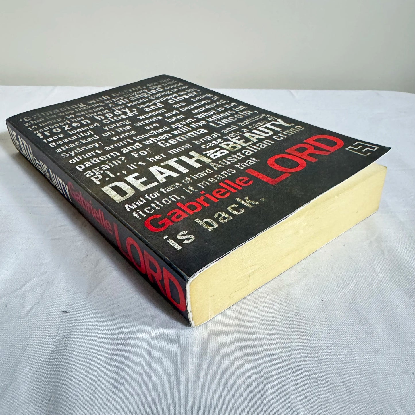 Death By Beauty - Gabrelle Lord