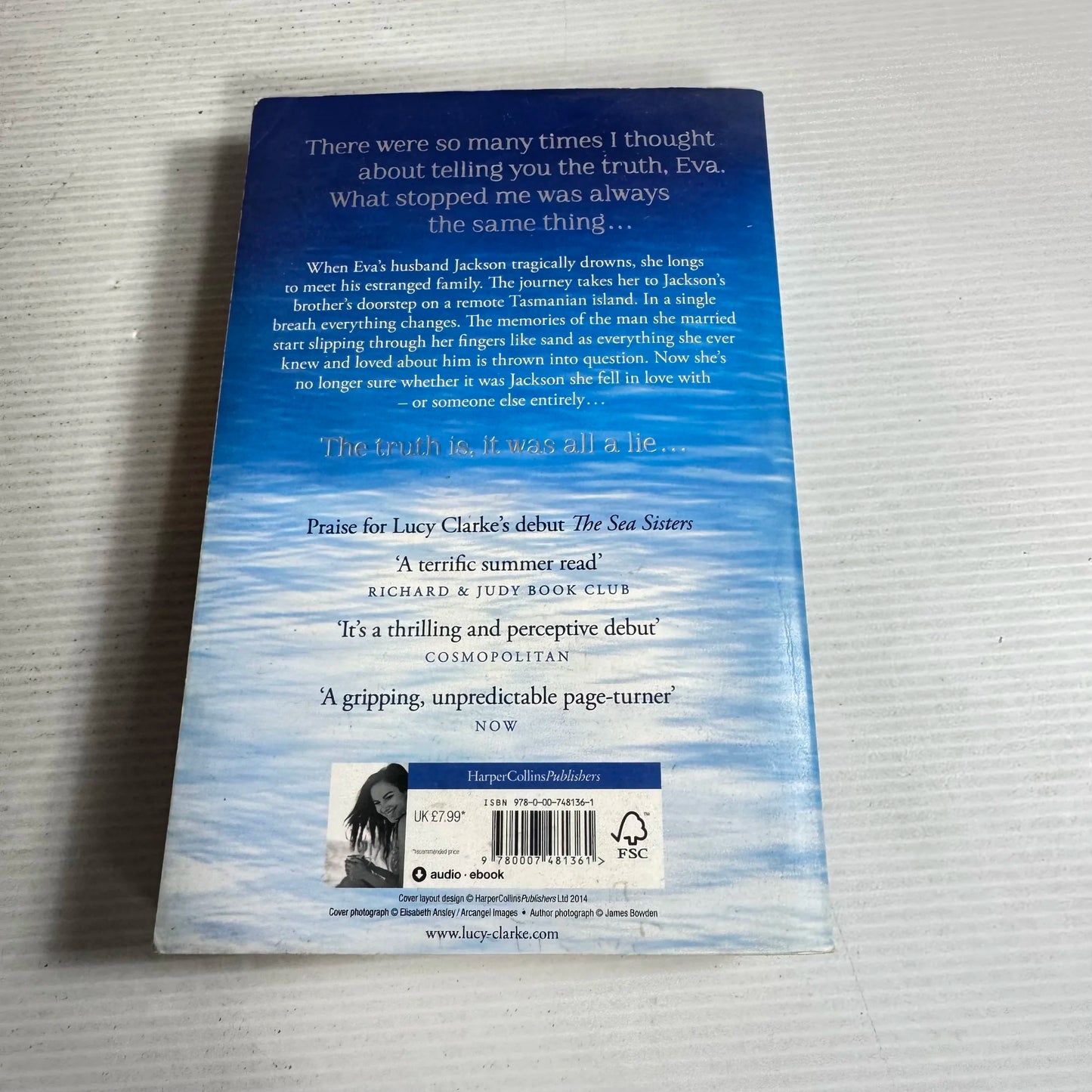 A Single Breath - Lucy Clarke