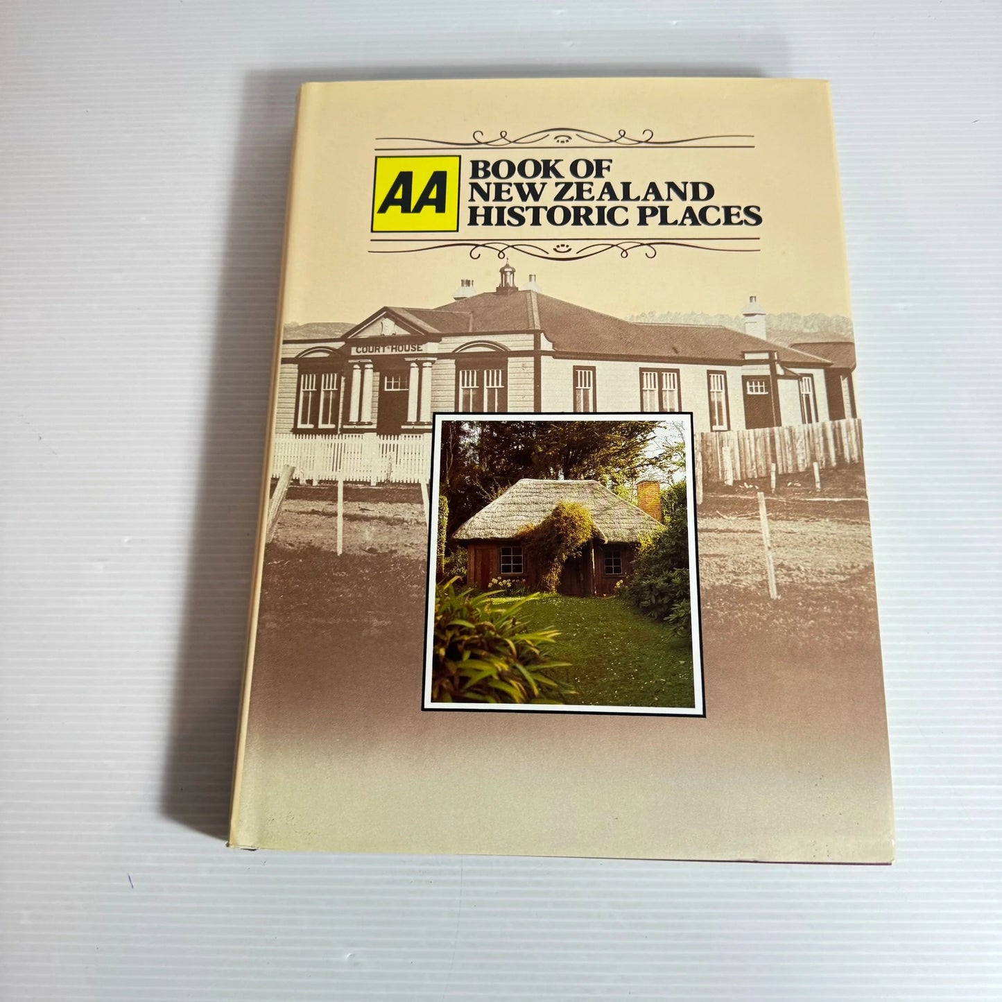 AA Book of New Zealand Historic Places
