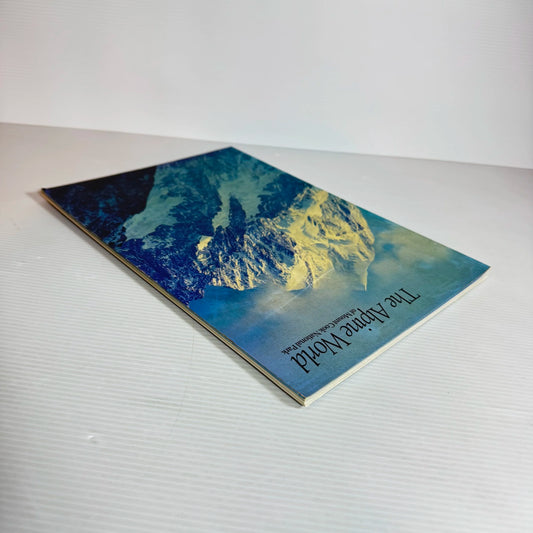 The Alpine World of Mount Cook National Park - Lands & Surveys Department (Vintage 1984)