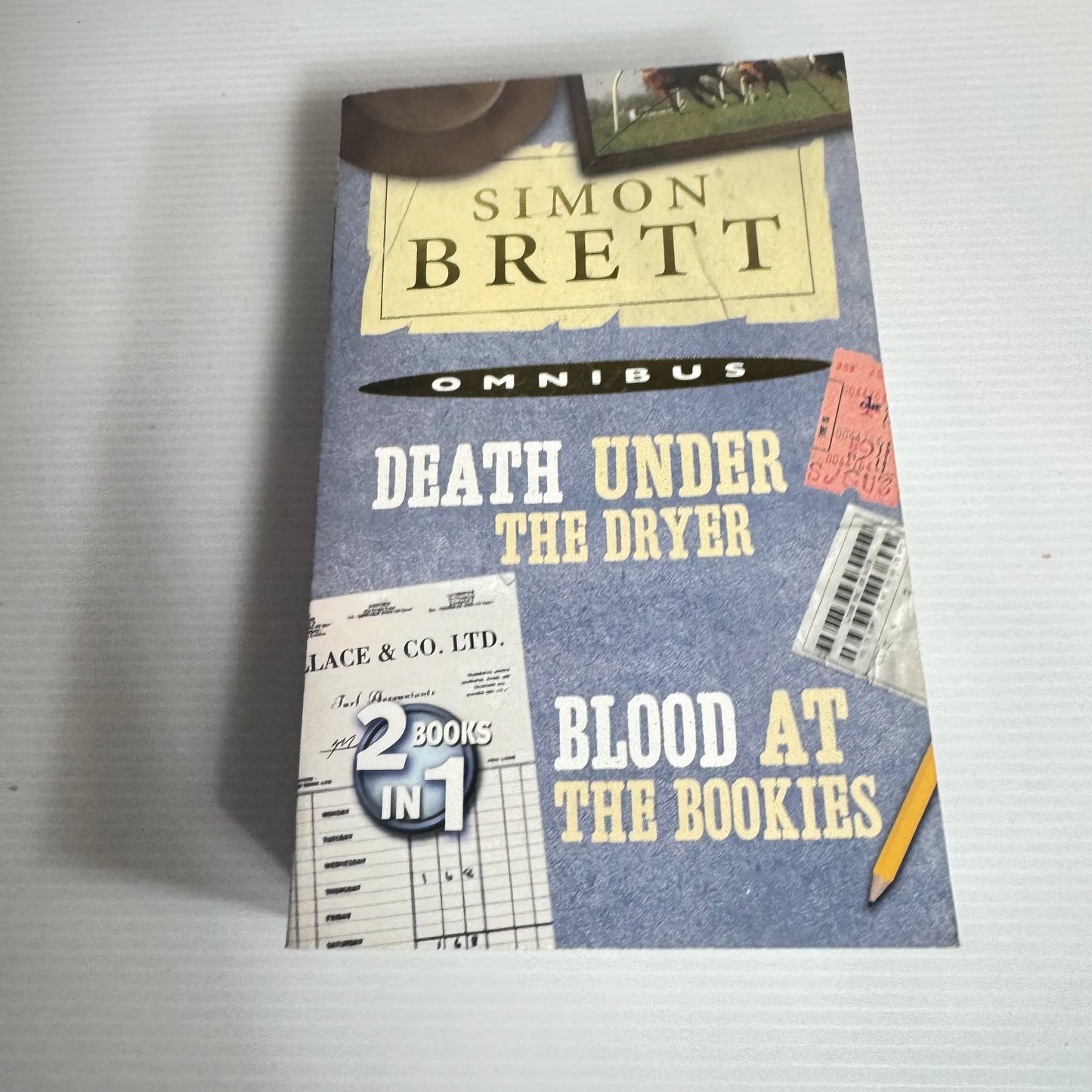 Simon Brett Omnibus (2 Books In 1) - Death Under the Dryer And Blood At The Bookies
