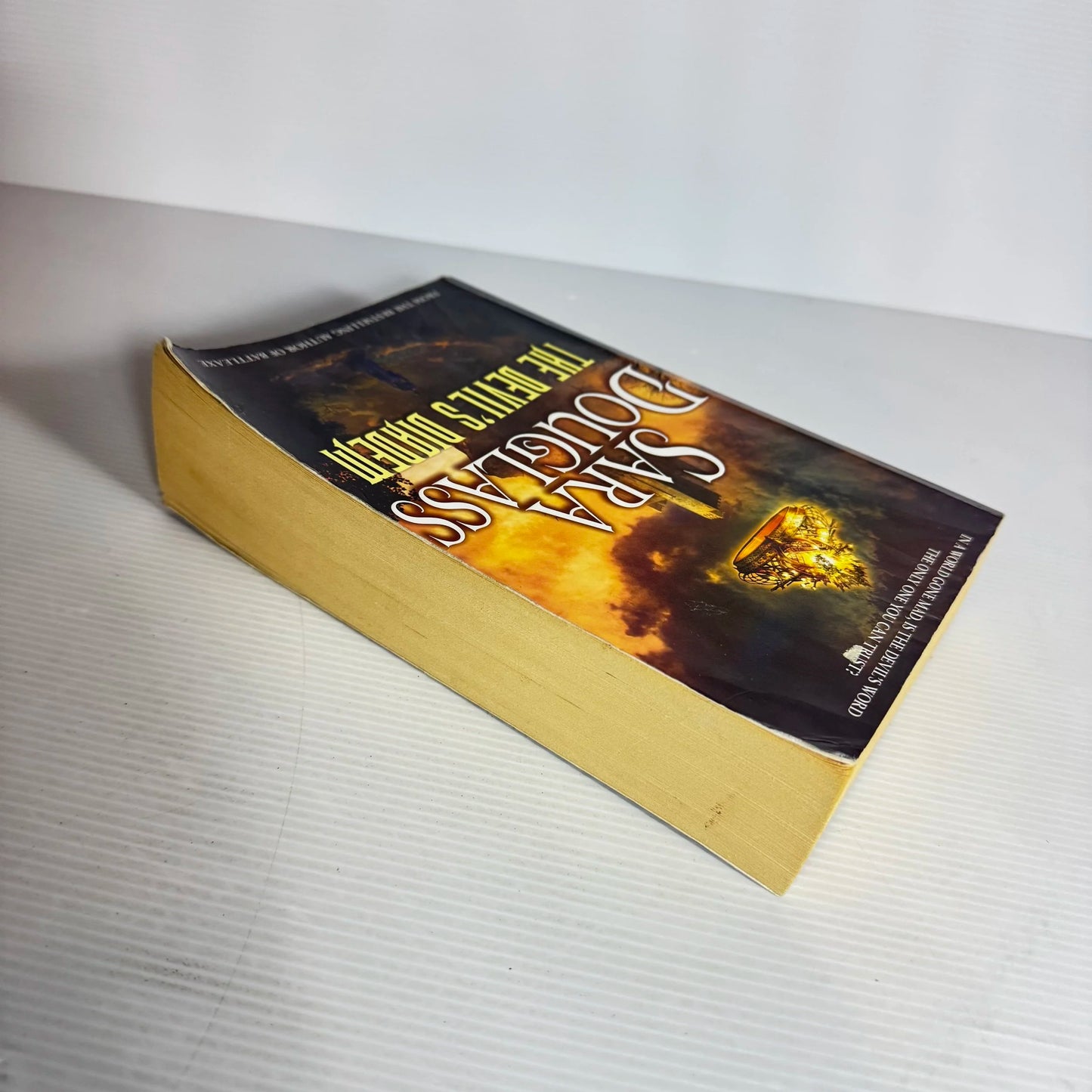 The Devil's Diadem - Sara Douglass