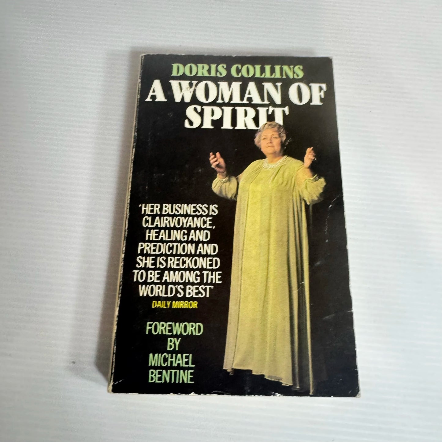A Woman Of Spirit - Doris Collins (Vintage 1983)