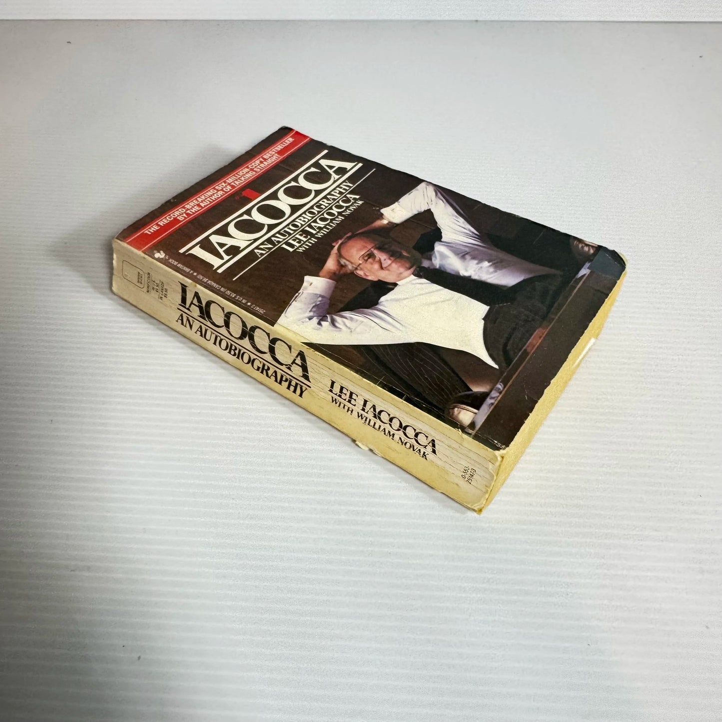 Iacocca: An Autobiography - Lee Iacocca With William Novak (Vintage 1989)