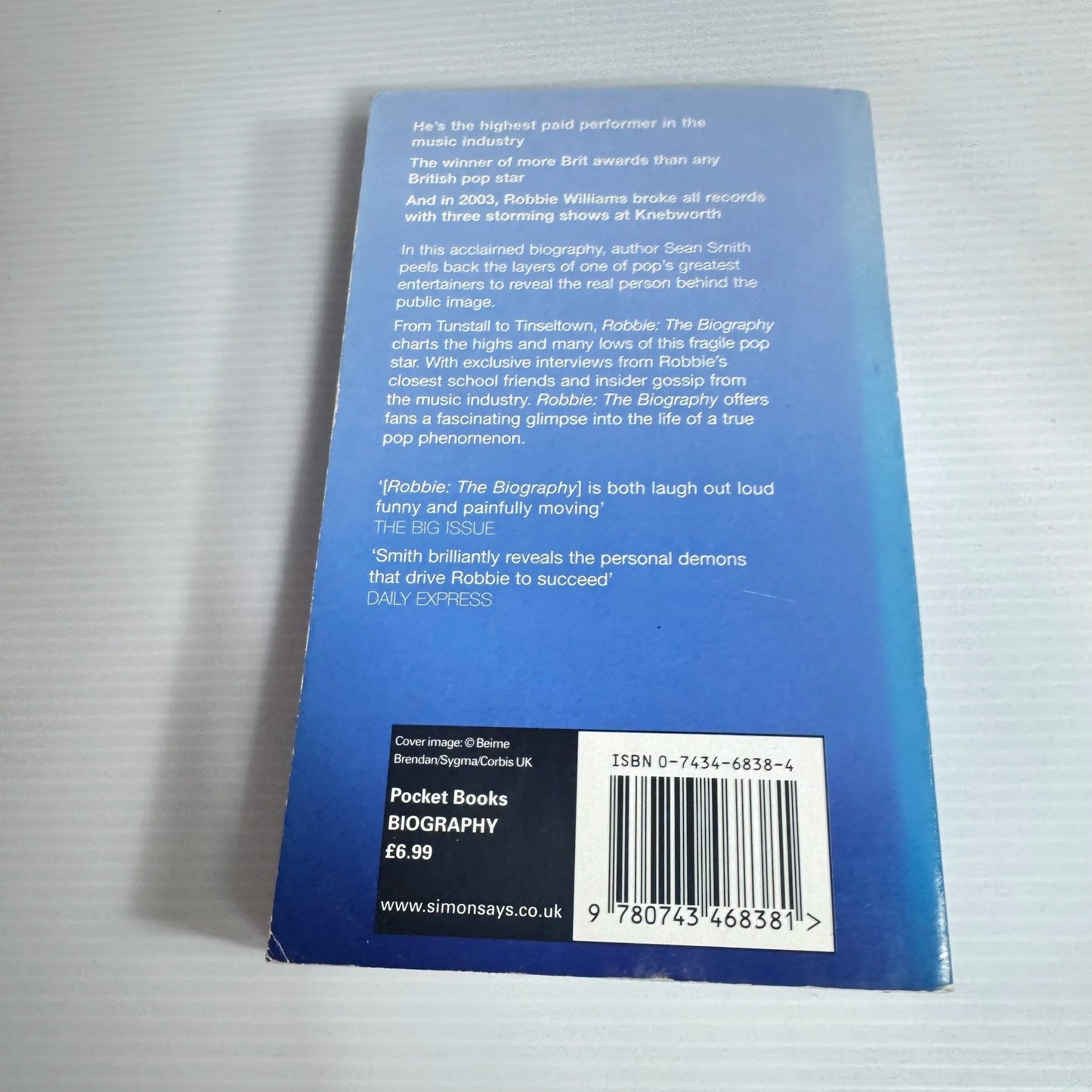 Robbie The Biography (Unauthorised) - Sean Smith