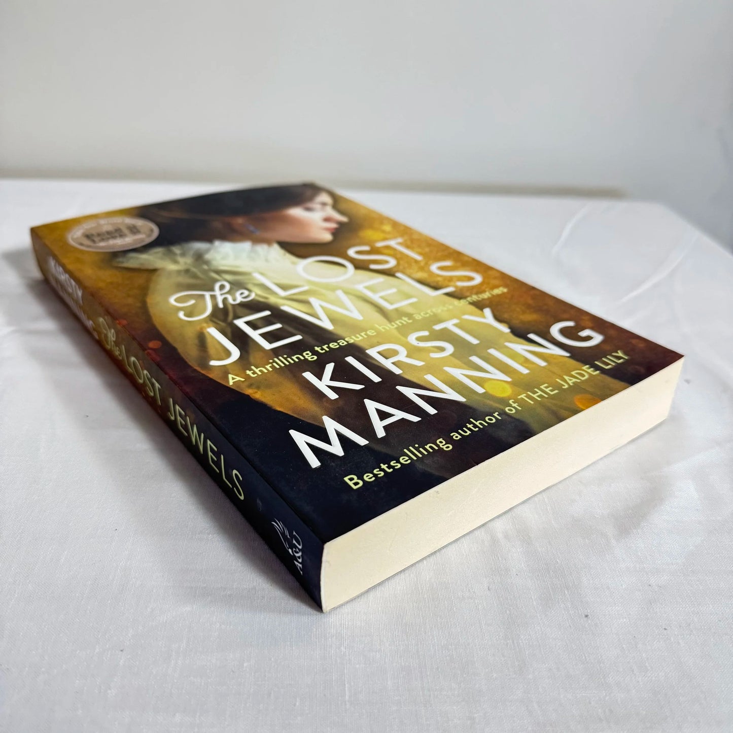 The Lost Jewels - Kirsty Manning