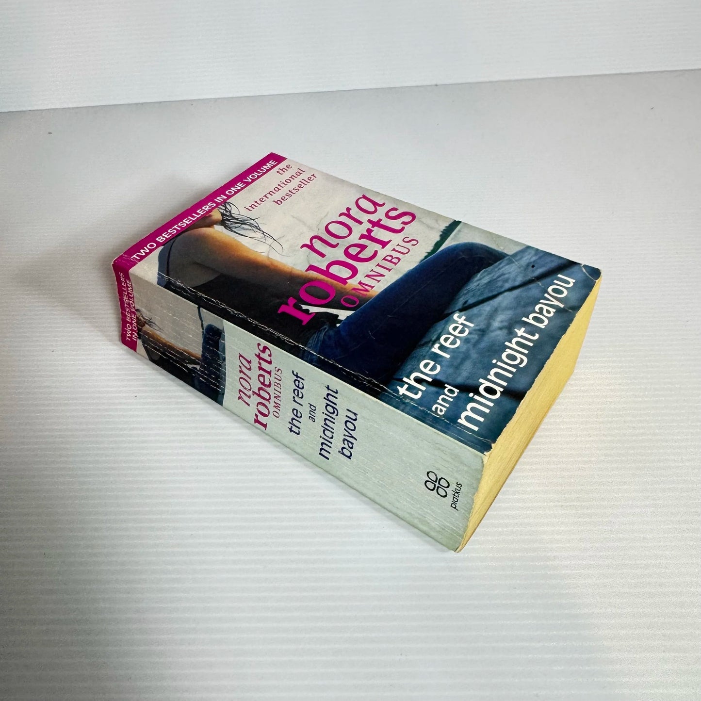 Nora Roberts Omnibus (2 Books In 1) : The Reef & Midnight Bayou