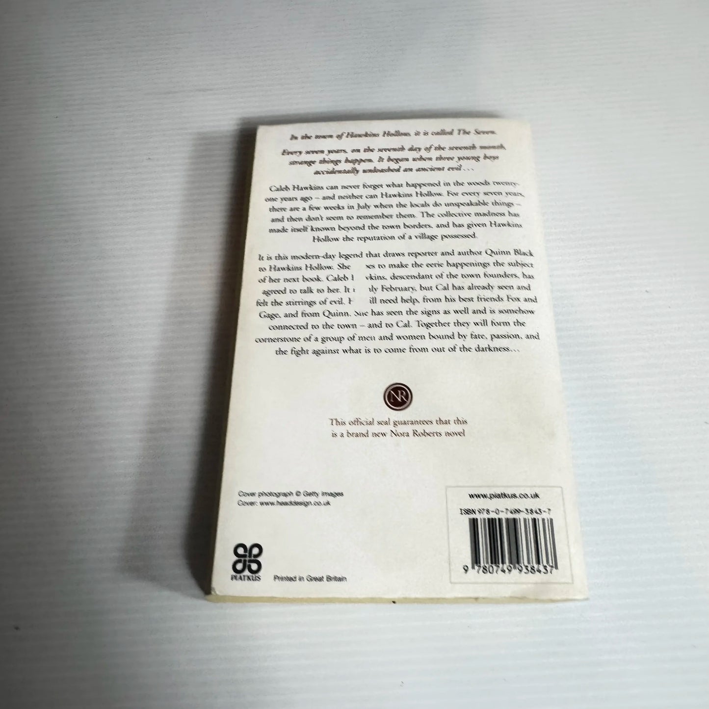 Blood Brothers - Nora Roberts