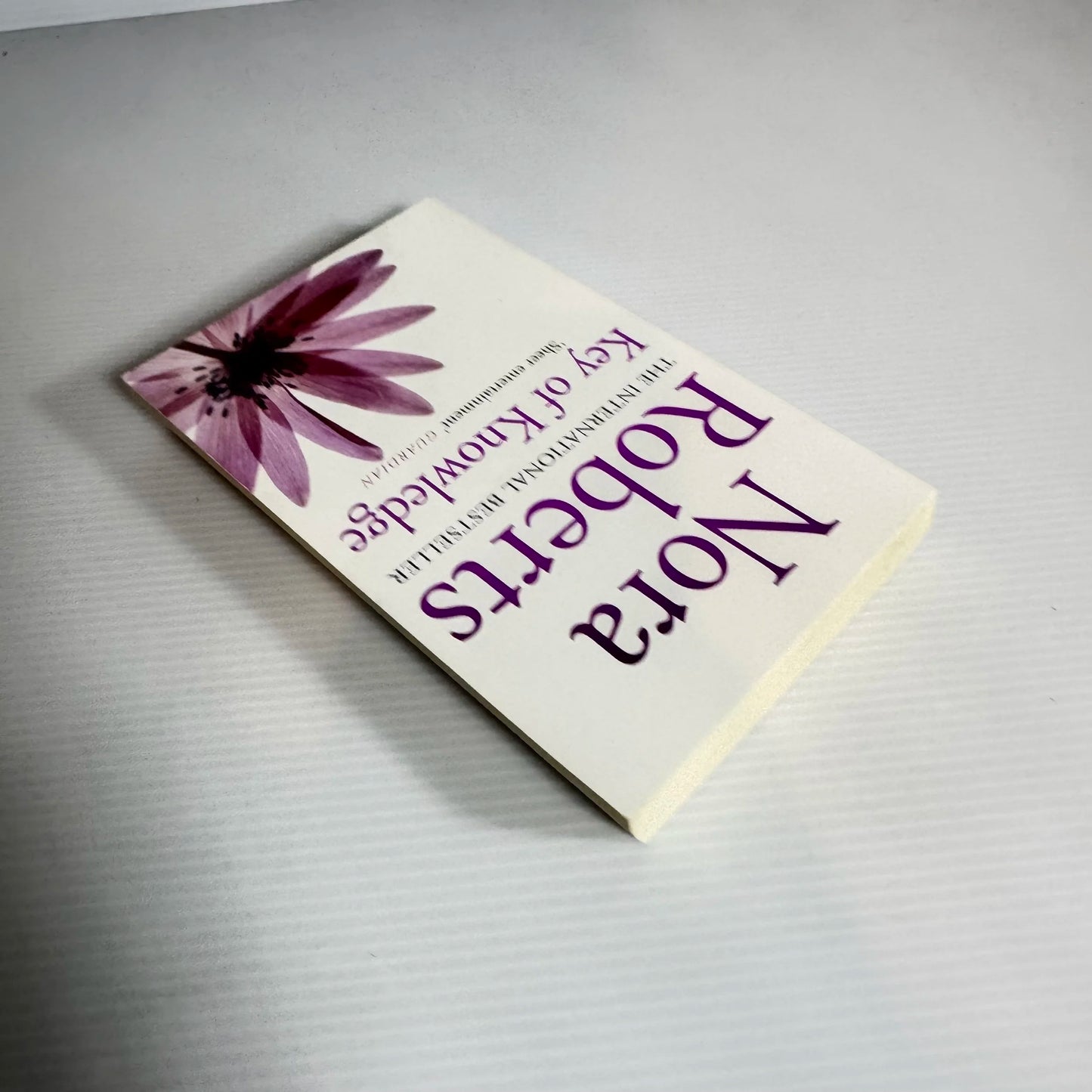 Key Of Knowledge - Nora Roberts