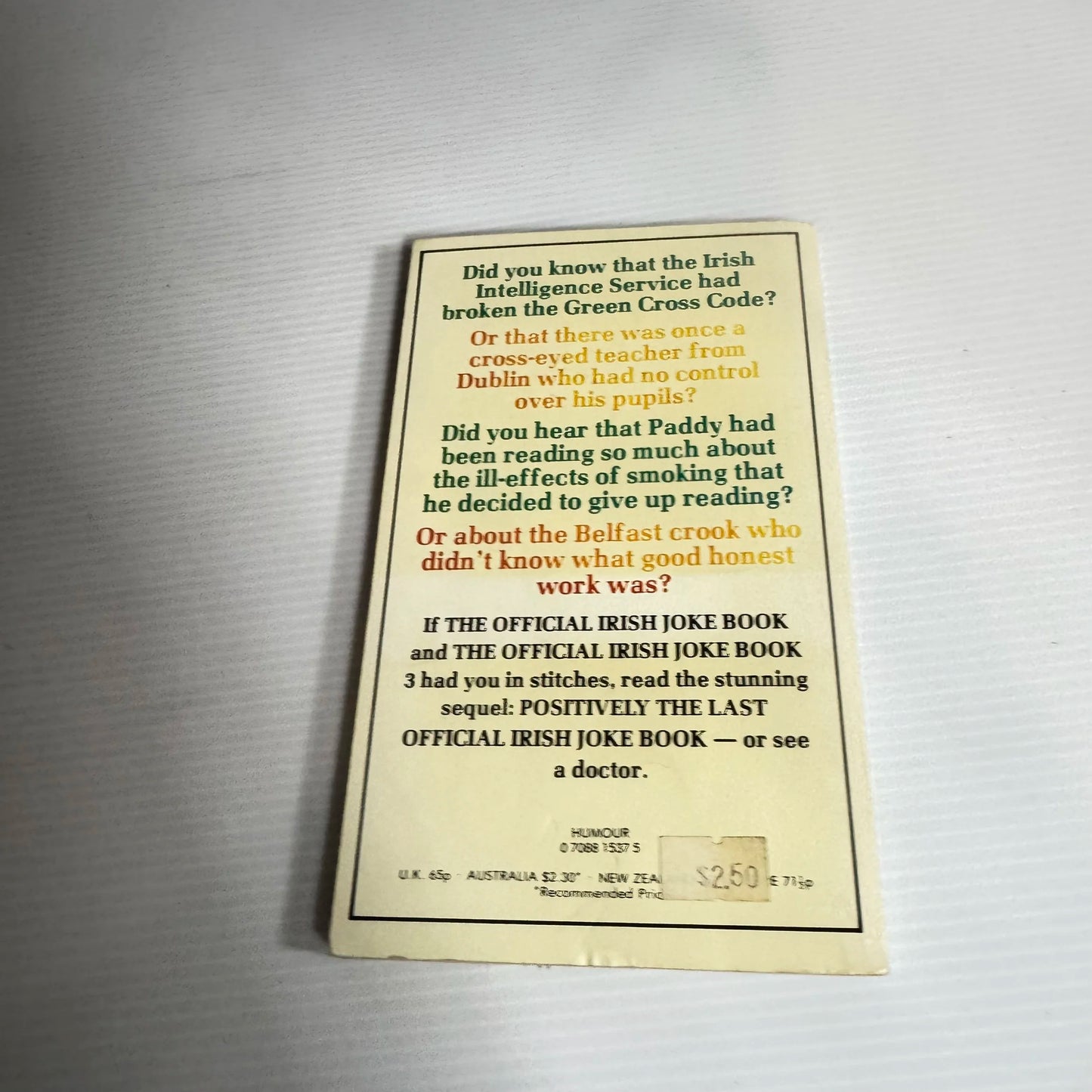 Positively The Last Irish Joke Book - Peter Cagney (Vintage 1979)